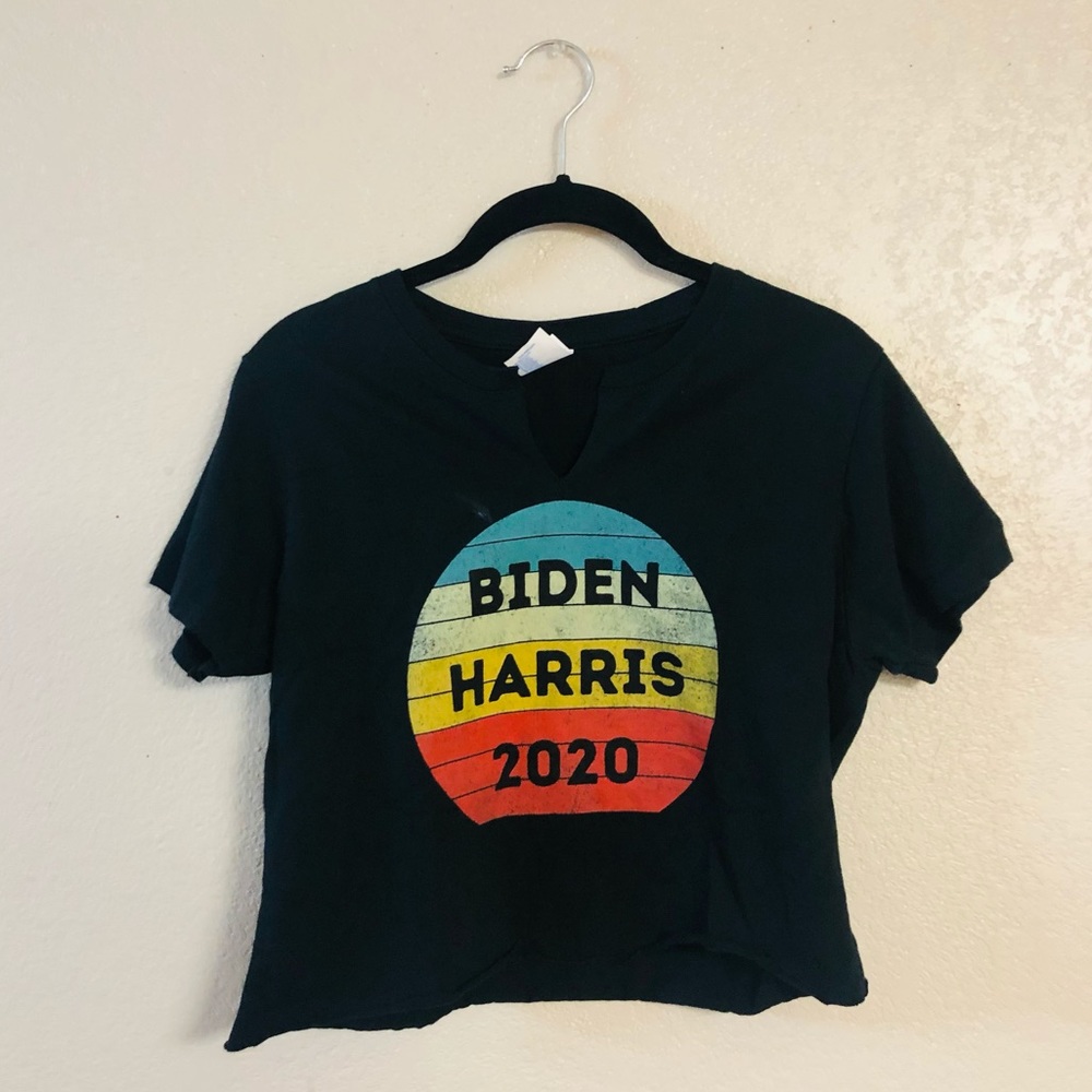 Biden/Harris 2020 Black Short-Sleeve Crop Top (M)